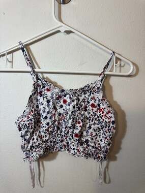 Jessica Simpson Floral Ruffle Smocked Crop Cami Top Size Small